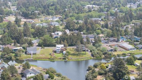 124 S Razor Clam Drive SW Ocean Shores WA 98569