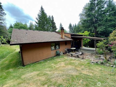 818 NW 359th Street La Center WA 98629