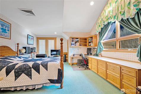 8100 428th Avenue SE Snoqualmie WA 98065