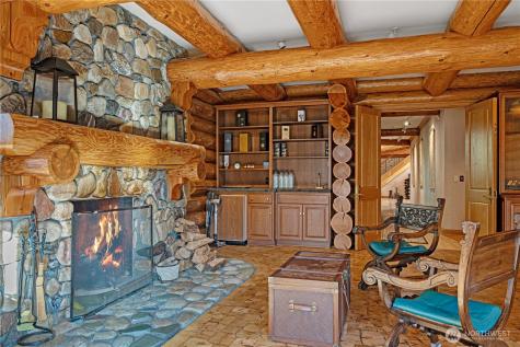8100 428th Avenue SE Snoqualmie WA 98065