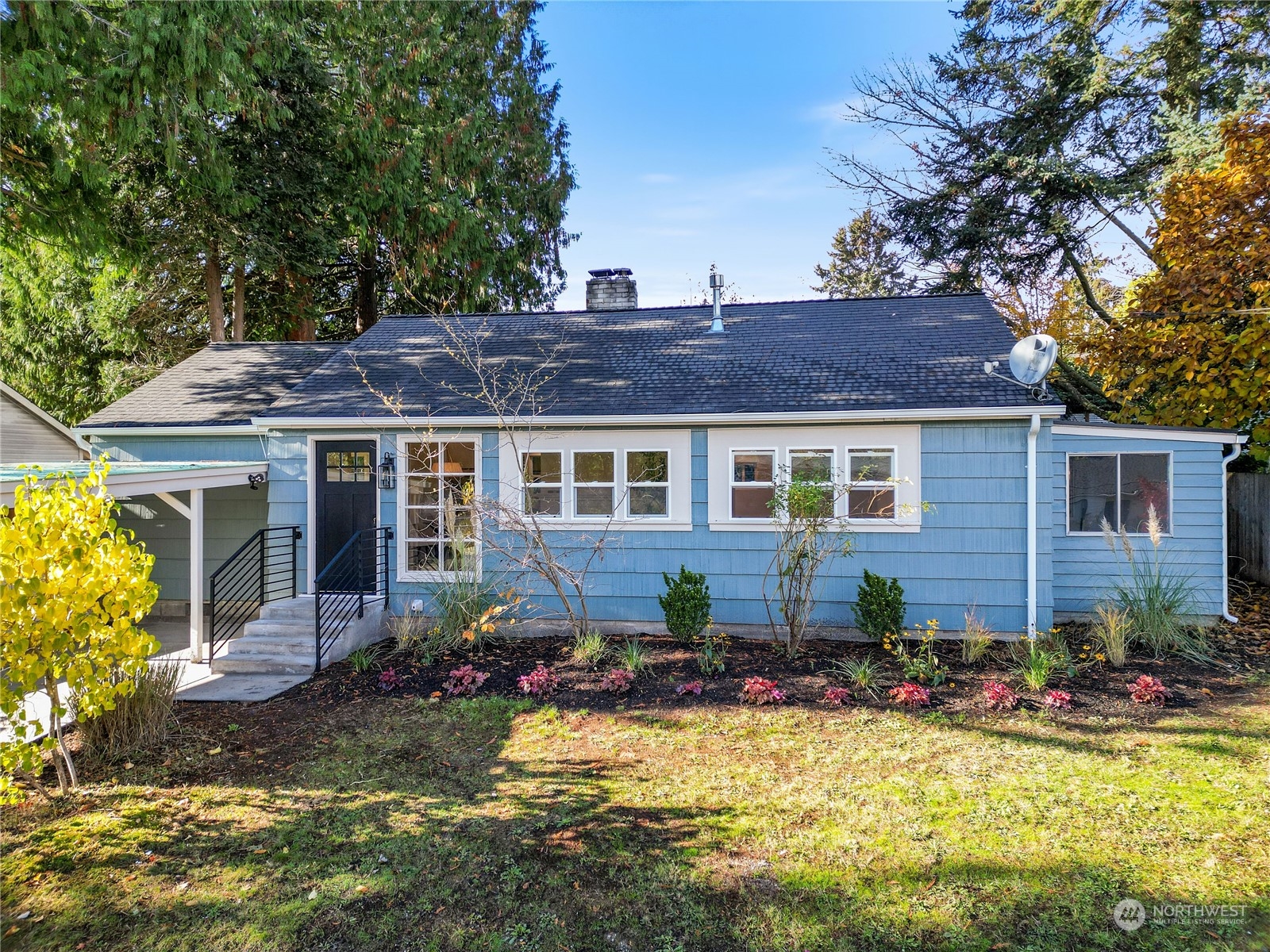 15537 10th Avenue NE Shoreline WA 98155