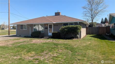 803 13th Street SW Puyallup WA 98371