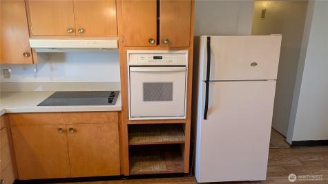 803 13th Street SW Puyallup WA 98371