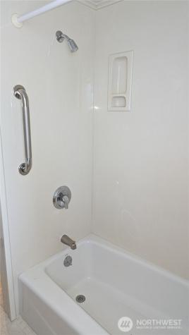 803 13th Street SW Puyallup WA 98371