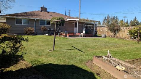 803 13th Street SW Puyallup WA 98371