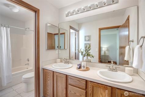 4922 146th Place SE Everett WA 98208