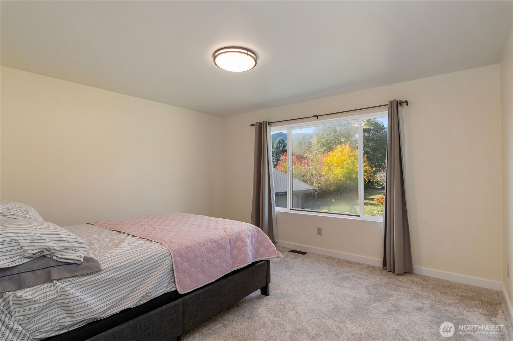 91 Syloplash Lane Brinnon WA 98320