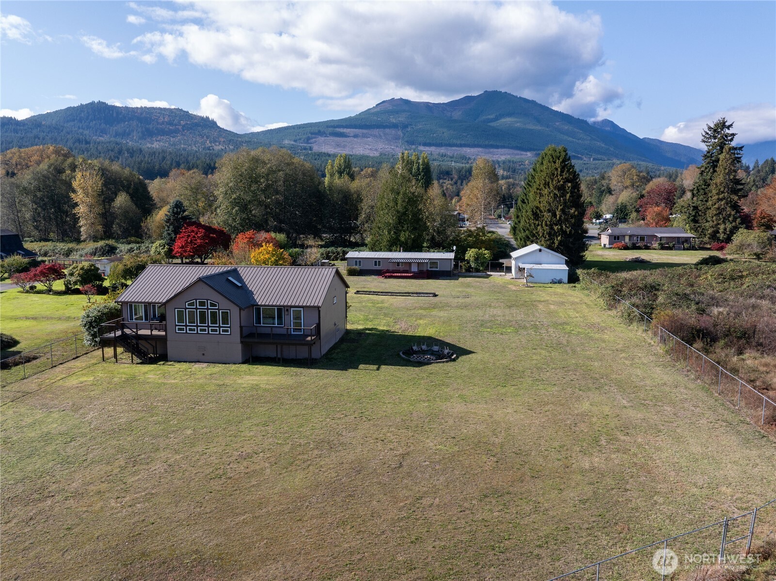 91 Syloplash Lane Brinnon WA 98320