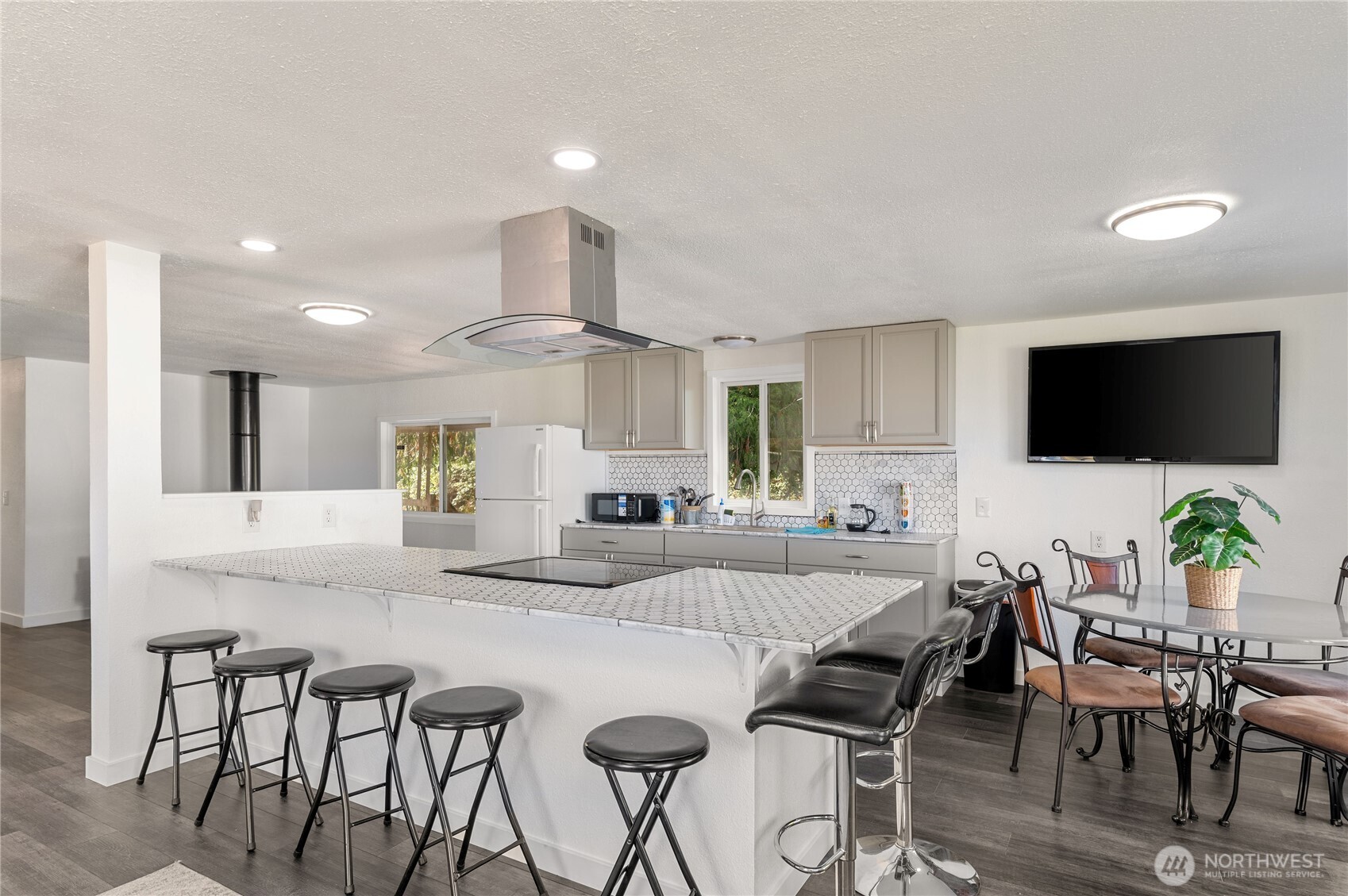 91 Syloplash Lane Brinnon WA 98320