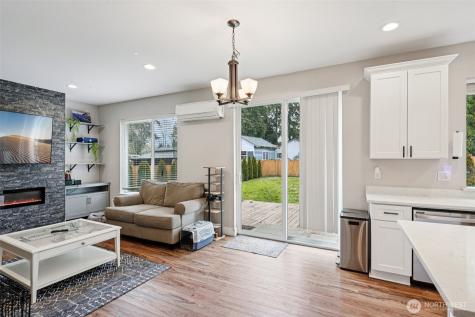 824 99th Street S Tacoma WA 98444