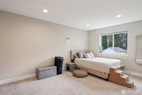 824 99th Street S Tacoma WA 98444