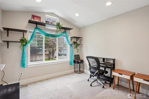 824 99th Street S Tacoma WA 98444