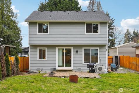 824 99th Street S Tacoma WA 98444