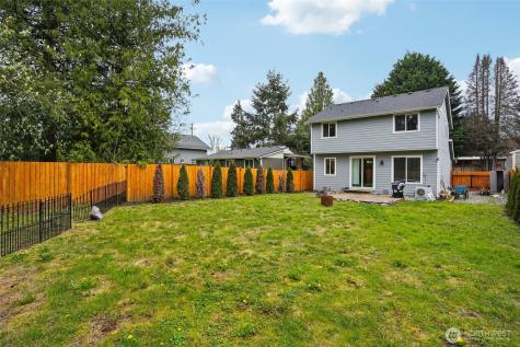 824 99th Street S Tacoma WA 98444
