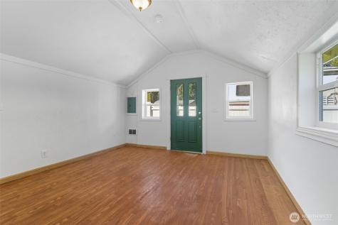 20310 NW Cedar Lane Poulsbo WA 98370