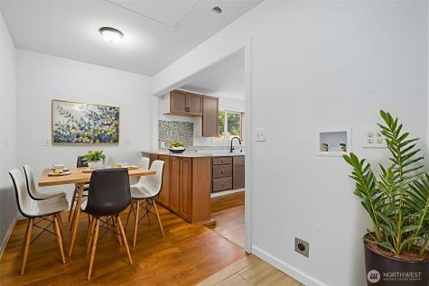 20310 NW Cedar Lane Poulsbo WA 98370