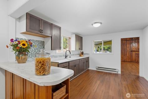 20310 NW Cedar Lane Poulsbo WA 98370