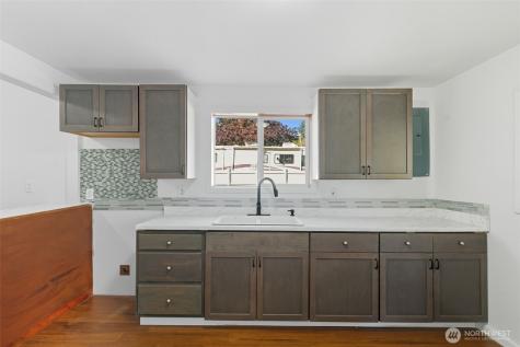 20310 NW Cedar Lane Poulsbo WA 98370