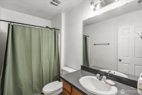 17817 36th Avenue E Tacoma WA 98446
