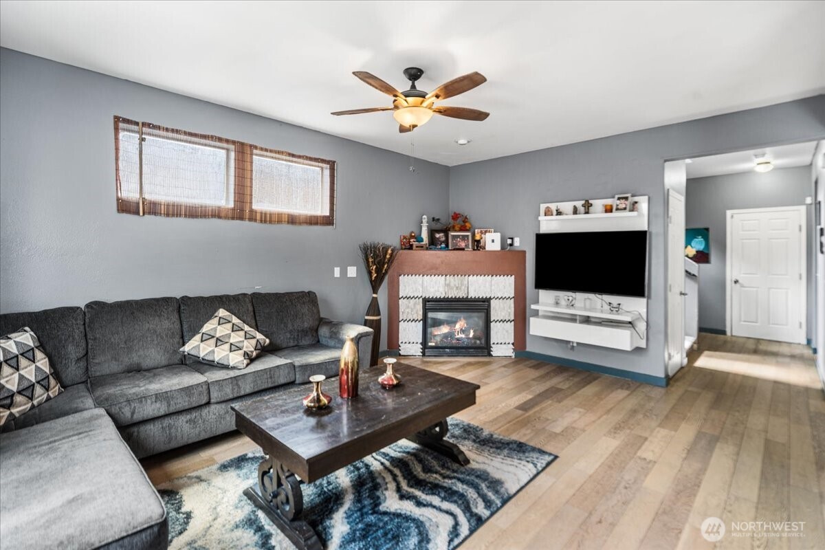 17817 36th Avenue E Tacoma WA 98446