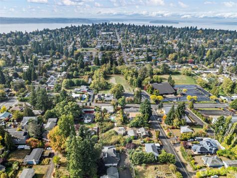 2635 SW 104th Street Seattle WA 98146