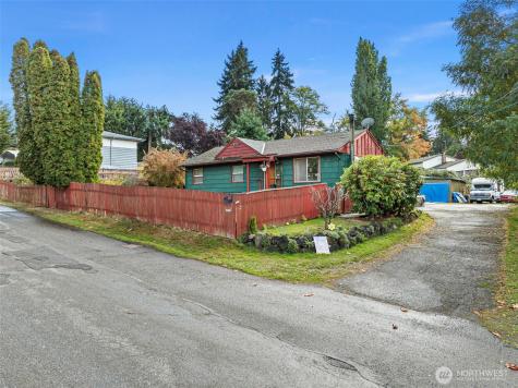 2635 SW 104th Street Seattle WA 98146