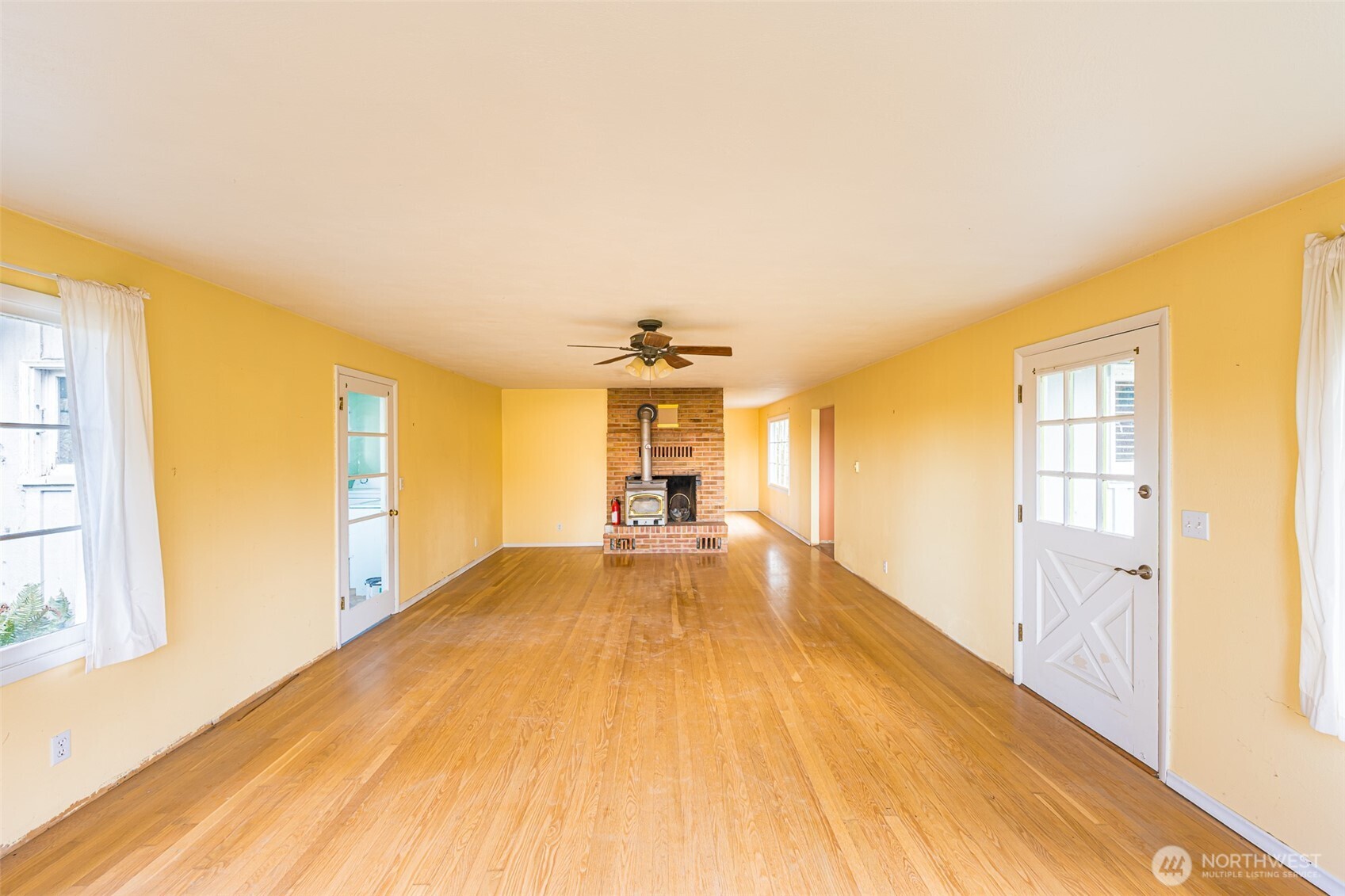 7171 Old Olympic Highway Sequim WA 98382