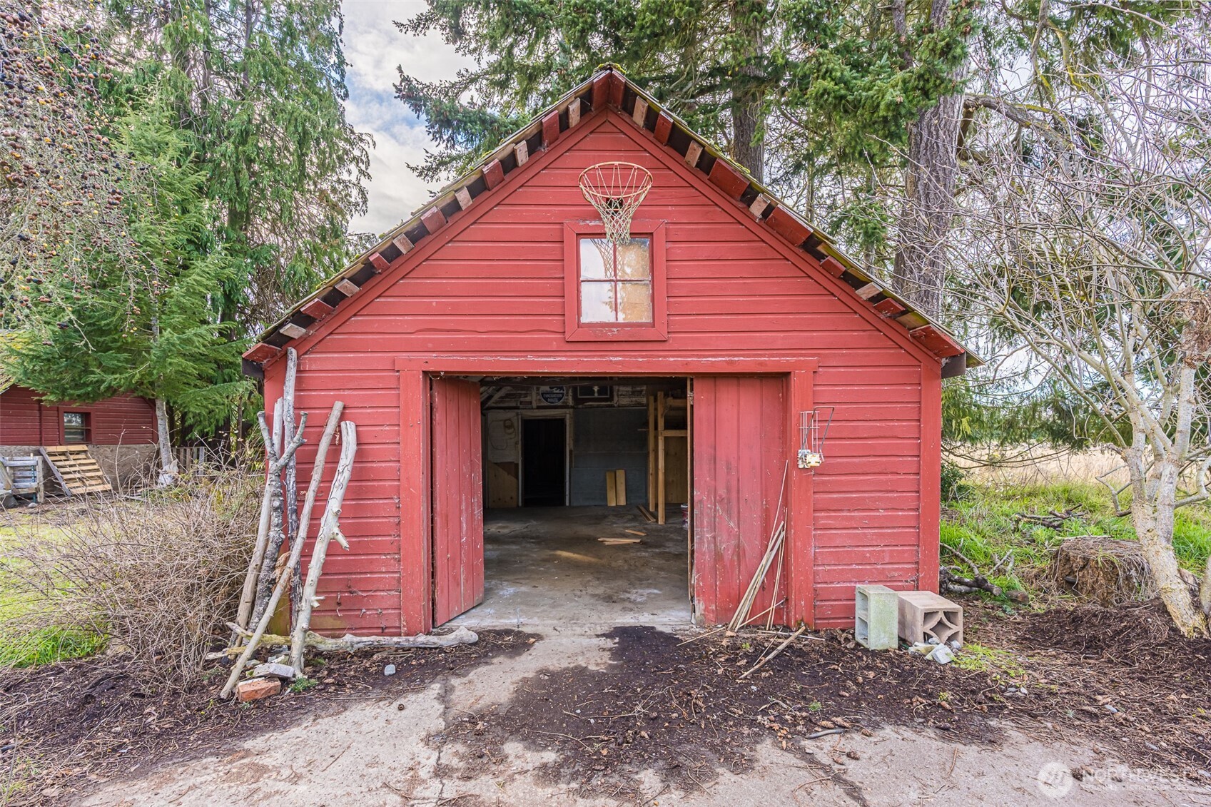 7171 Old Olympic Highway Sequim WA 98382