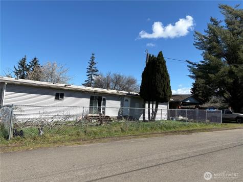 1824 Hay Street Shelton WA 98584