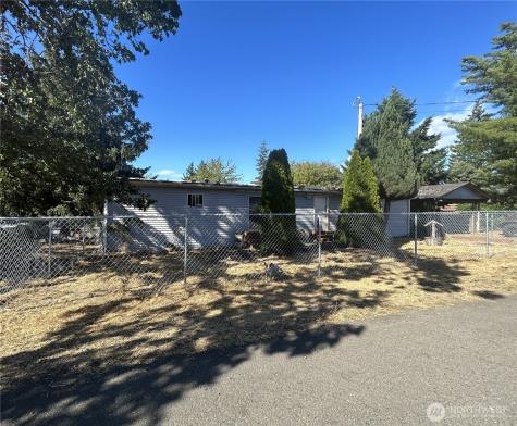 1824 Hay Street Shelton WA 98584