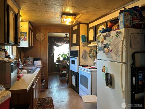1824 Hay Street Shelton WA 98584