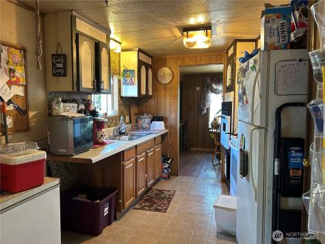 1824 Hay Street Shelton WA 98584