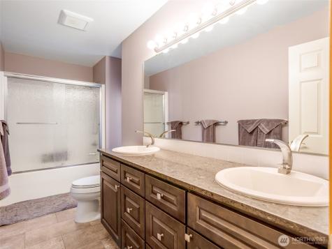 1722 Timberlake Court SE Lacey WA 98503