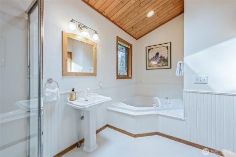 16761 Lakeview Drive Leavenworth WA 98826