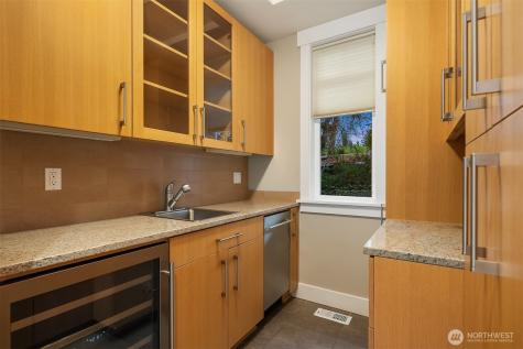 1503 Debrelon Lane Mukilteo WA 98275