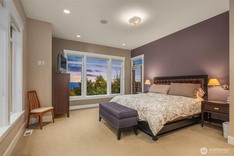 1503 Debrelon Lane Mukilteo WA 98275