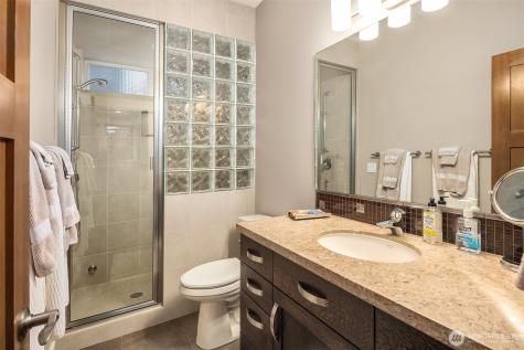 1503 Debrelon Lane Mukilteo WA 98275