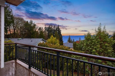 1503 Debrelon Lane Mukilteo WA 98275