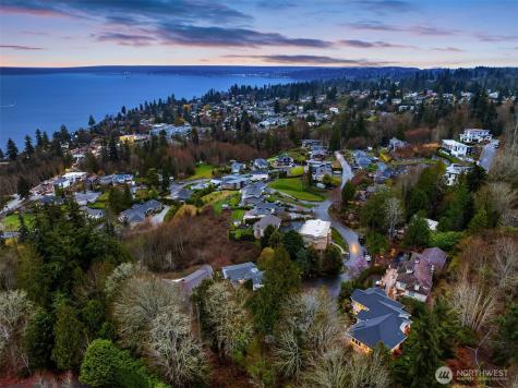 1503 Debrelon Lane Mukilteo WA 98275