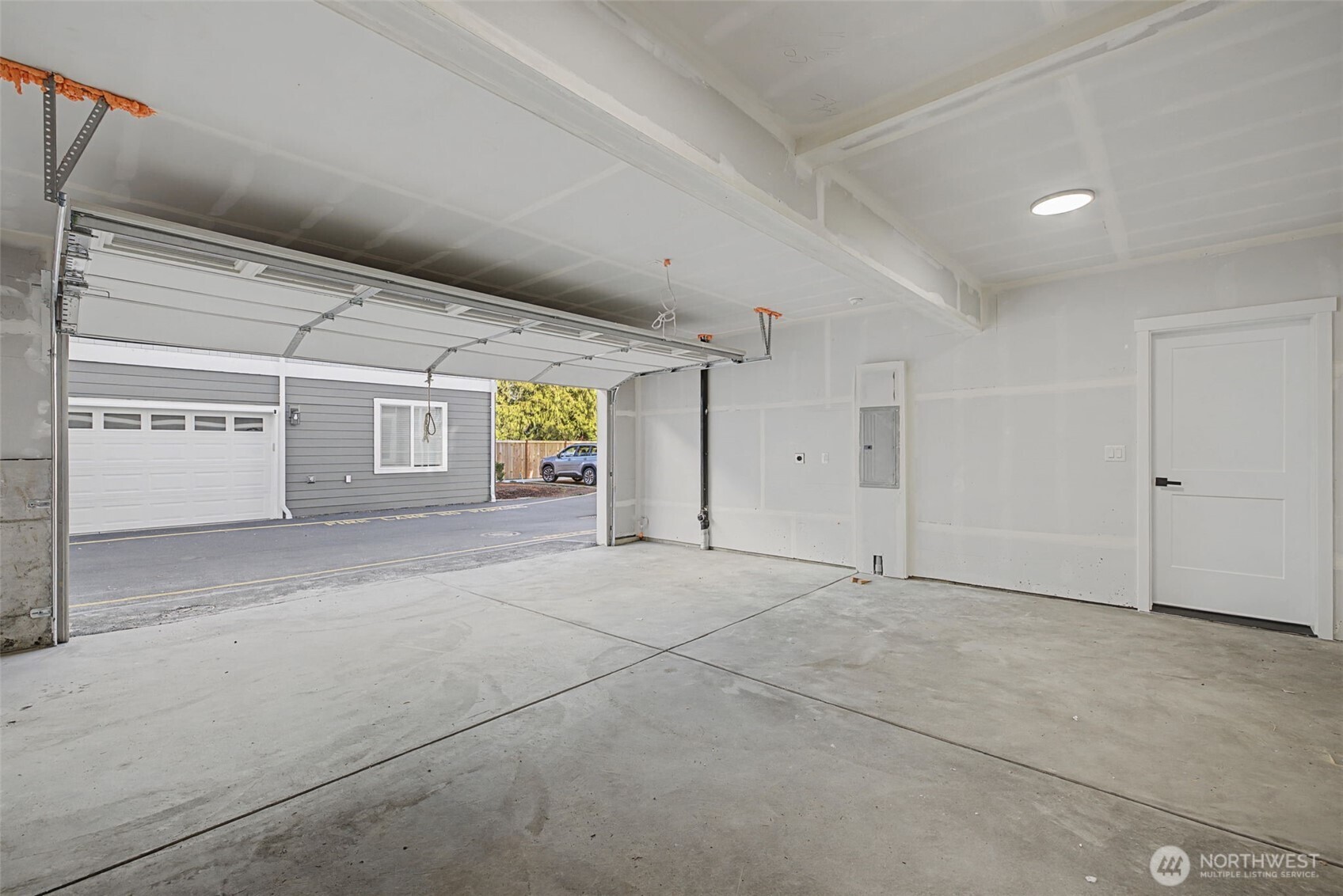 19505 Damson Road Lynnwood WA 98036