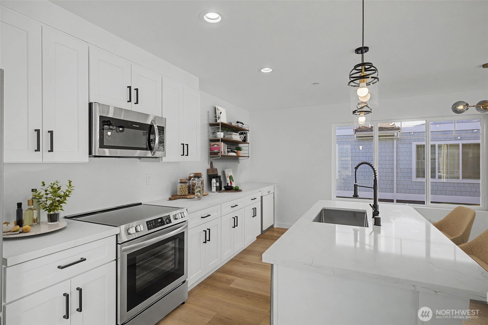 19505 Damson Road Lynnwood WA 98036
