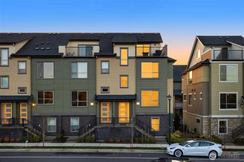 1363 8th Avenue NE Issaquah WA 98029