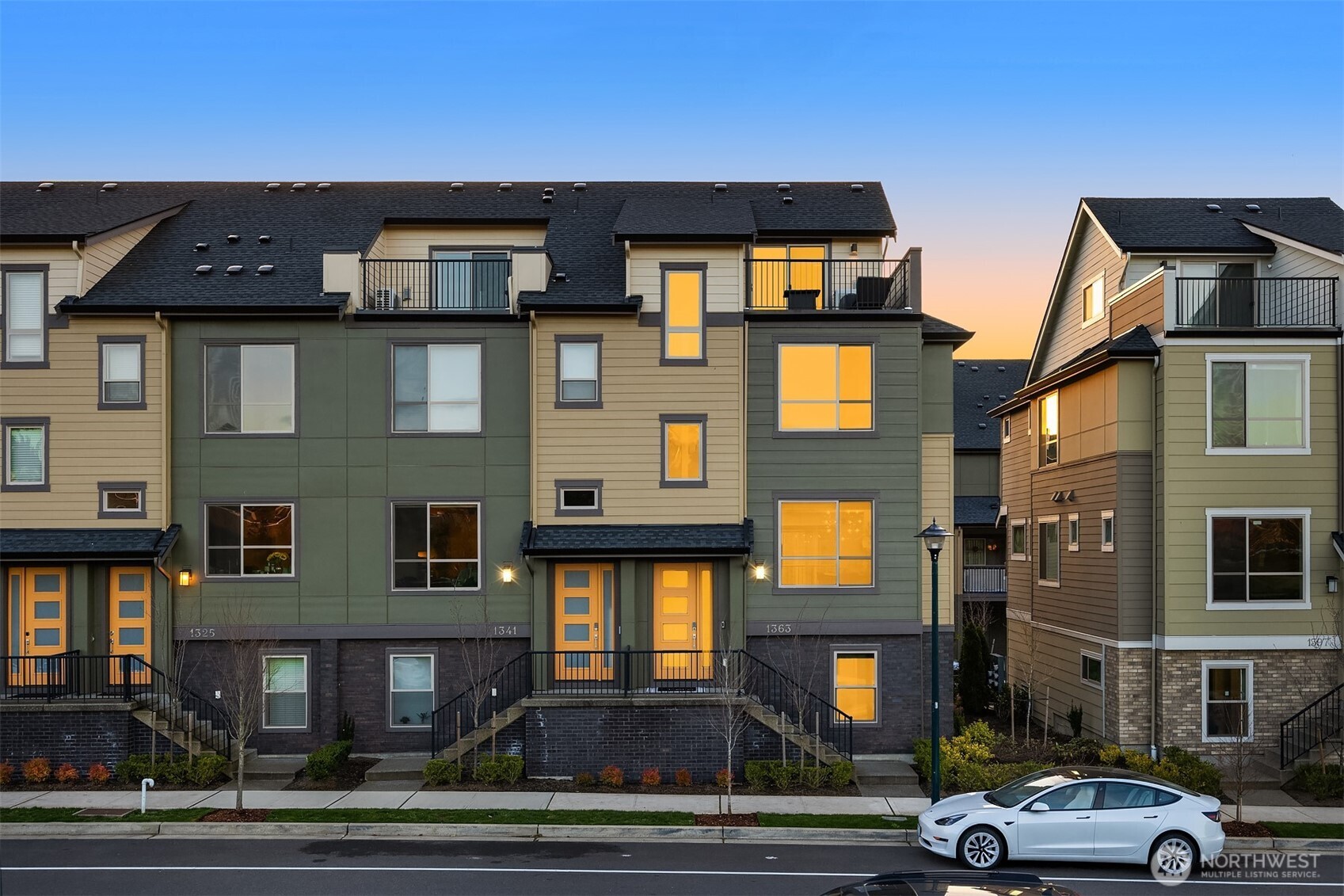 1363 8th Avenue NE Issaquah WA 98029