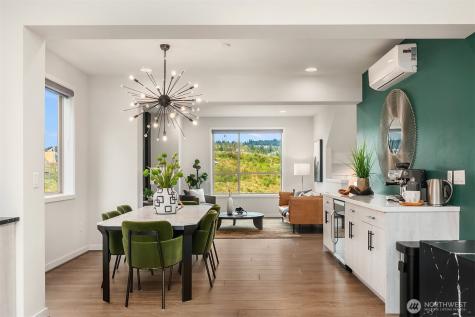 1363 8th Avenue NE Issaquah WA 98029