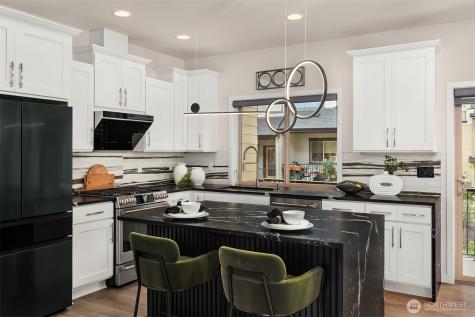 1363 8th Avenue NE Issaquah WA 98029