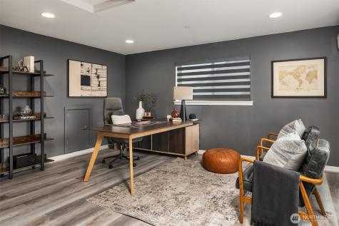1363 8th Avenue NE Issaquah WA 98029