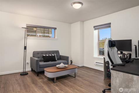 1363 8th Avenue NE Issaquah WA 98029