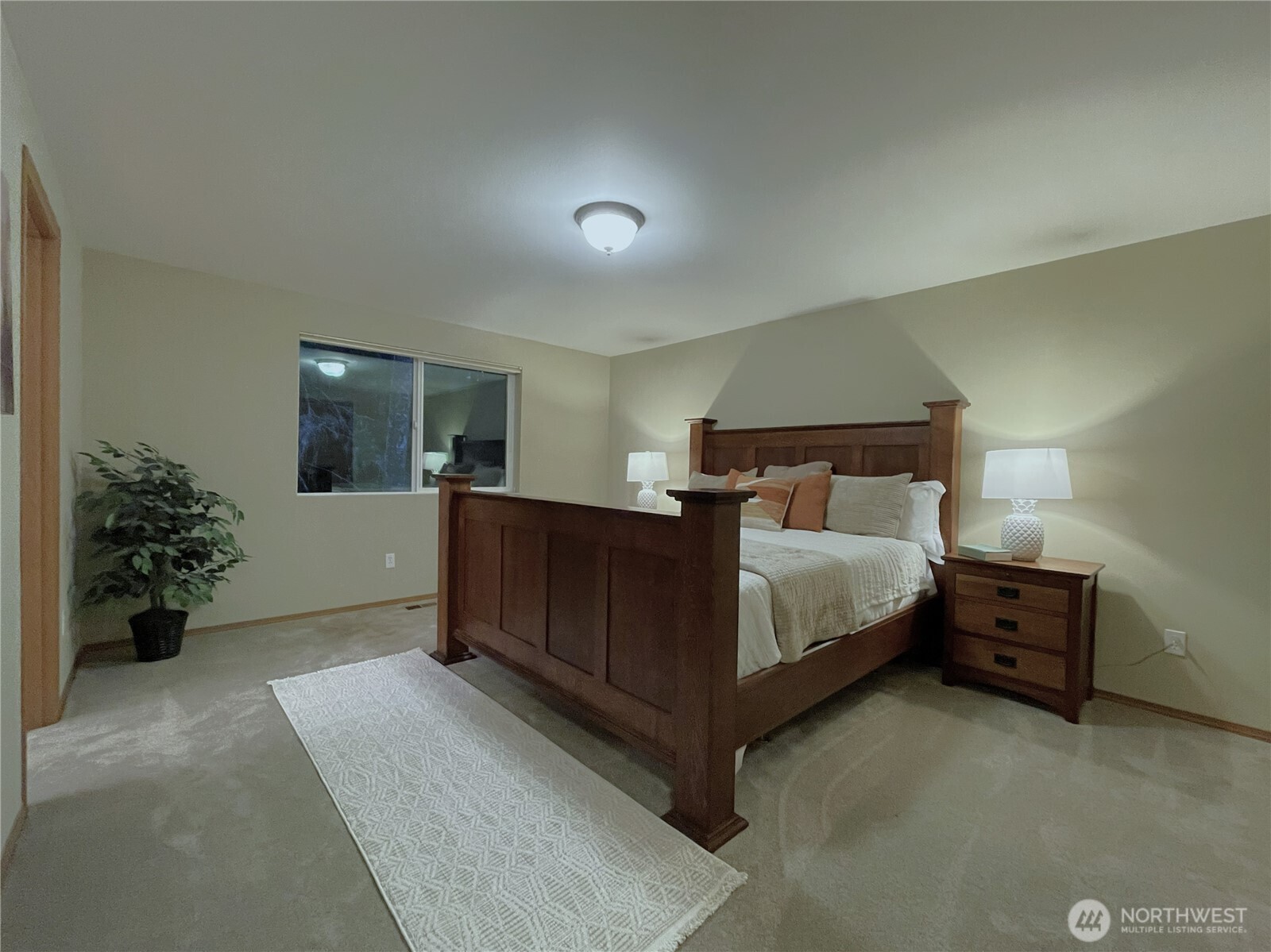 121 E Country Club Drive E Union WA 98592