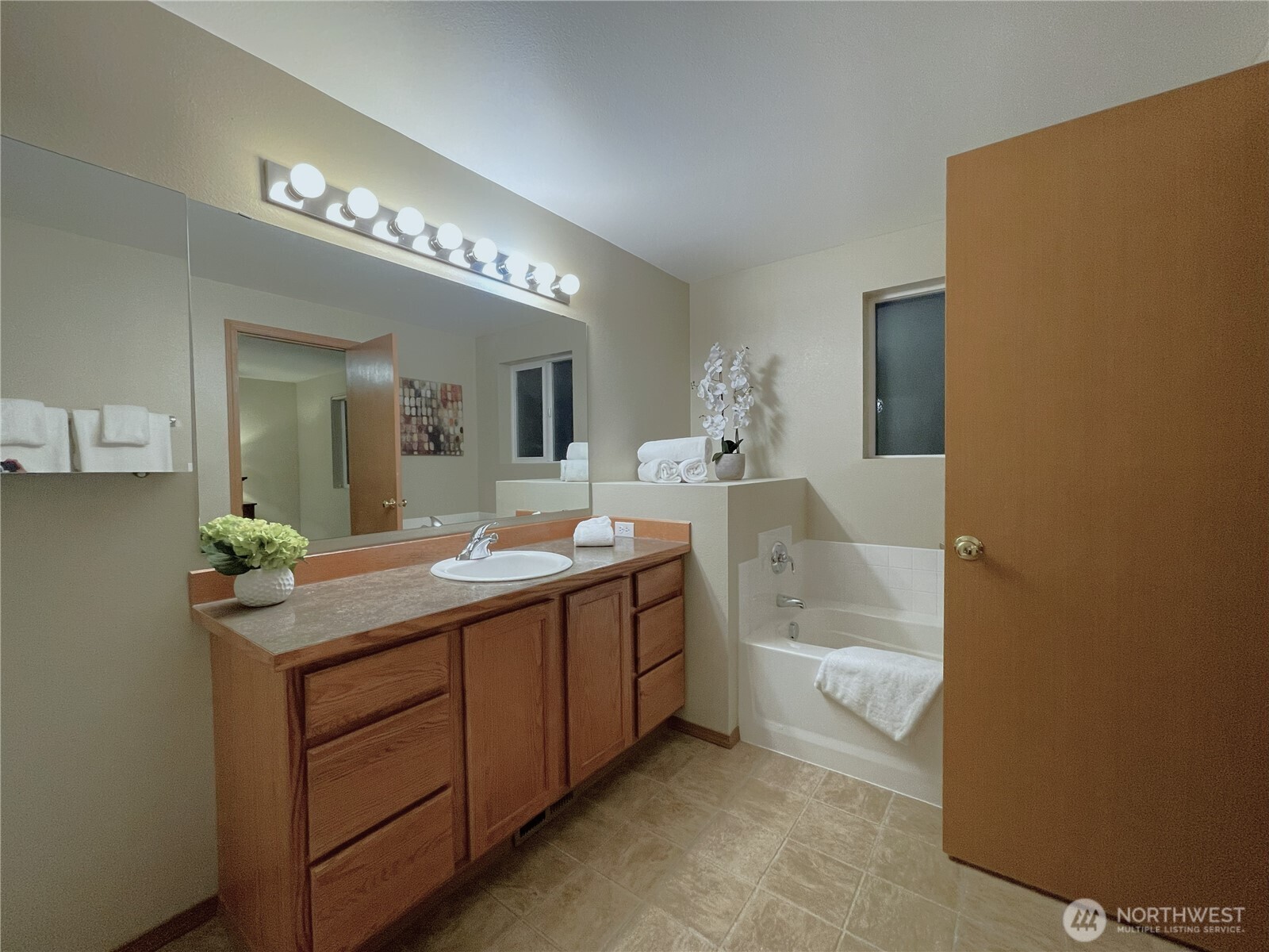 121 E Country Club Drive E Union WA 98592