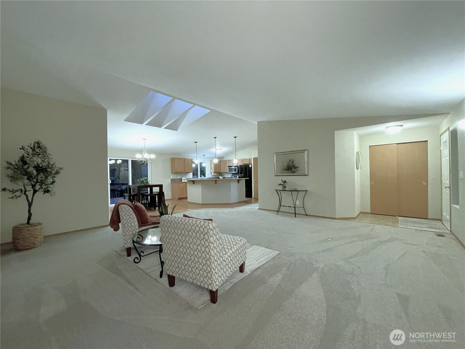 121 E Country Club Drive E Union WA 98592